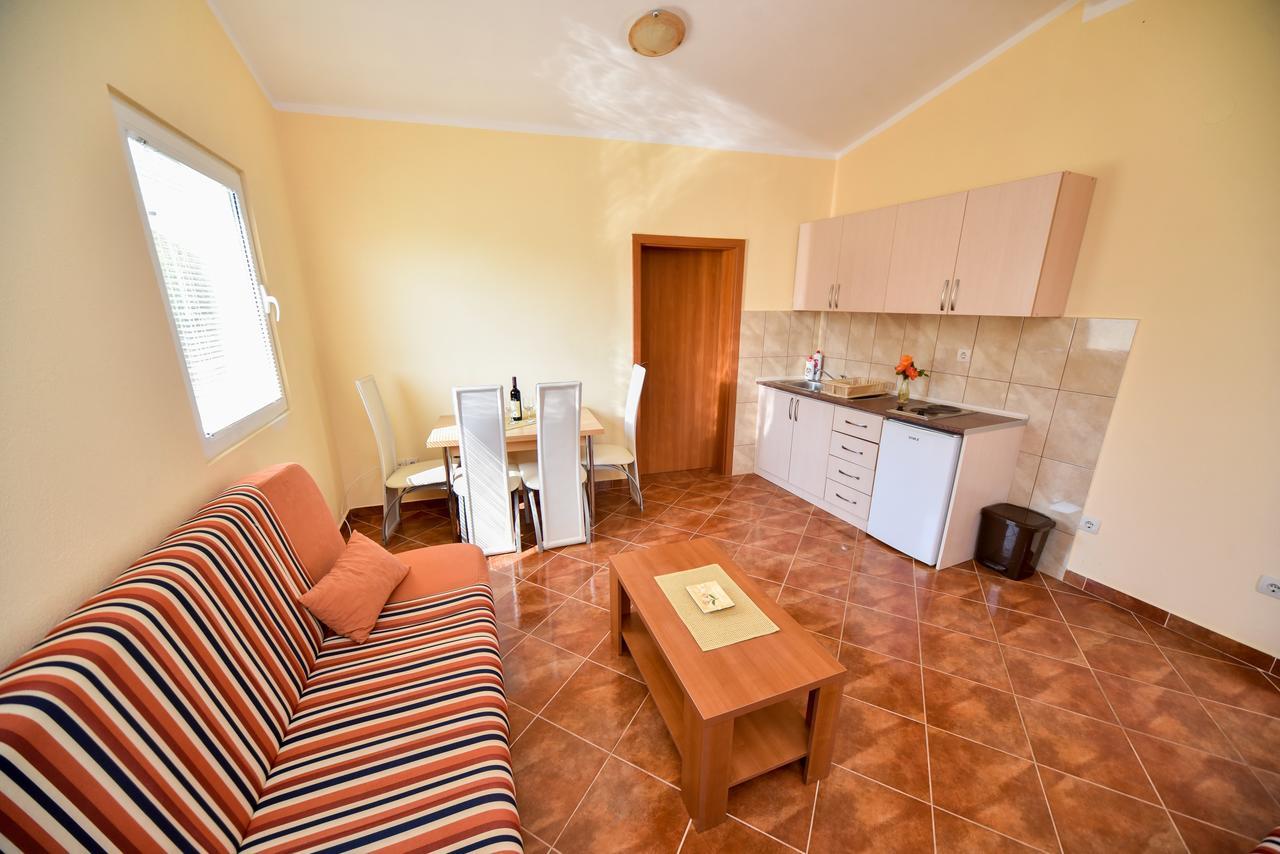 Apartmani Stanisic Čanj Exterior foto